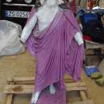 Figura Chrystusa przed konserwacją